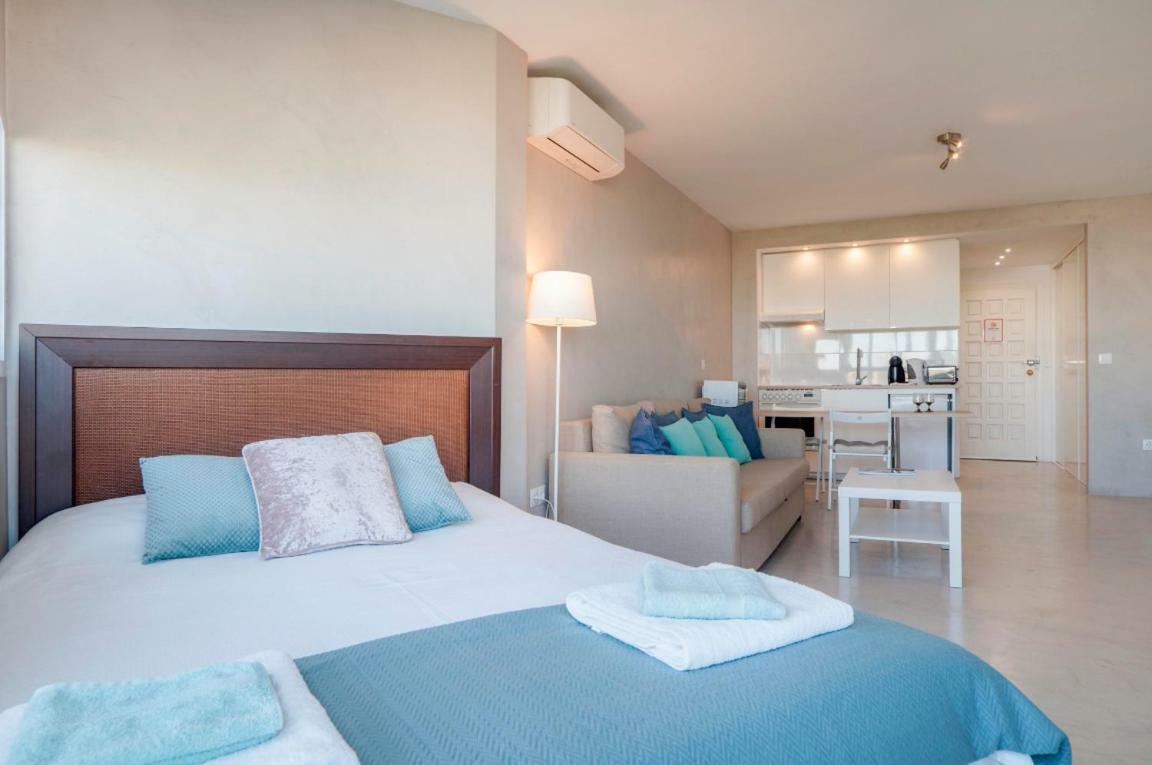 Gem By The Beach Calahonda Ситио-де-Калаонда Экстерьер фото