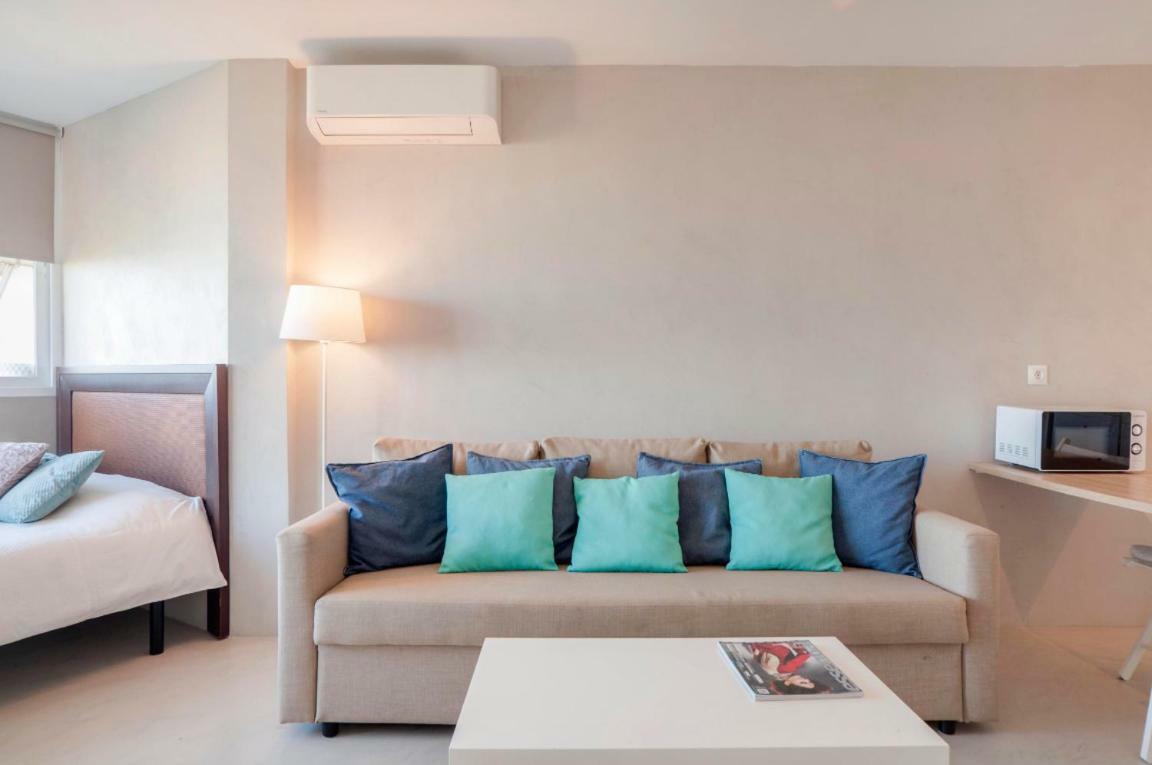 Gem By The Beach Calahonda Ситио-де-Калаонда Экстерьер фото